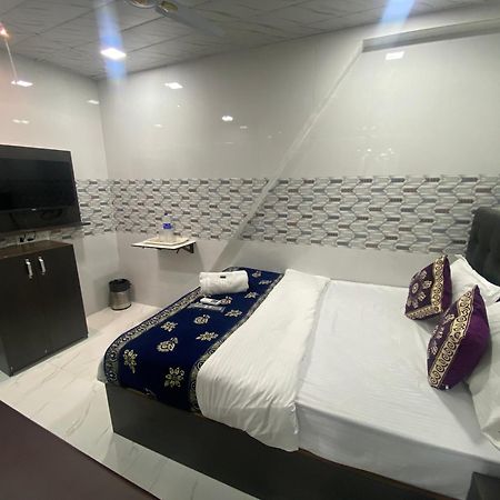 מומביי Hotel O Sai Residency מראה חיצוני תמונה