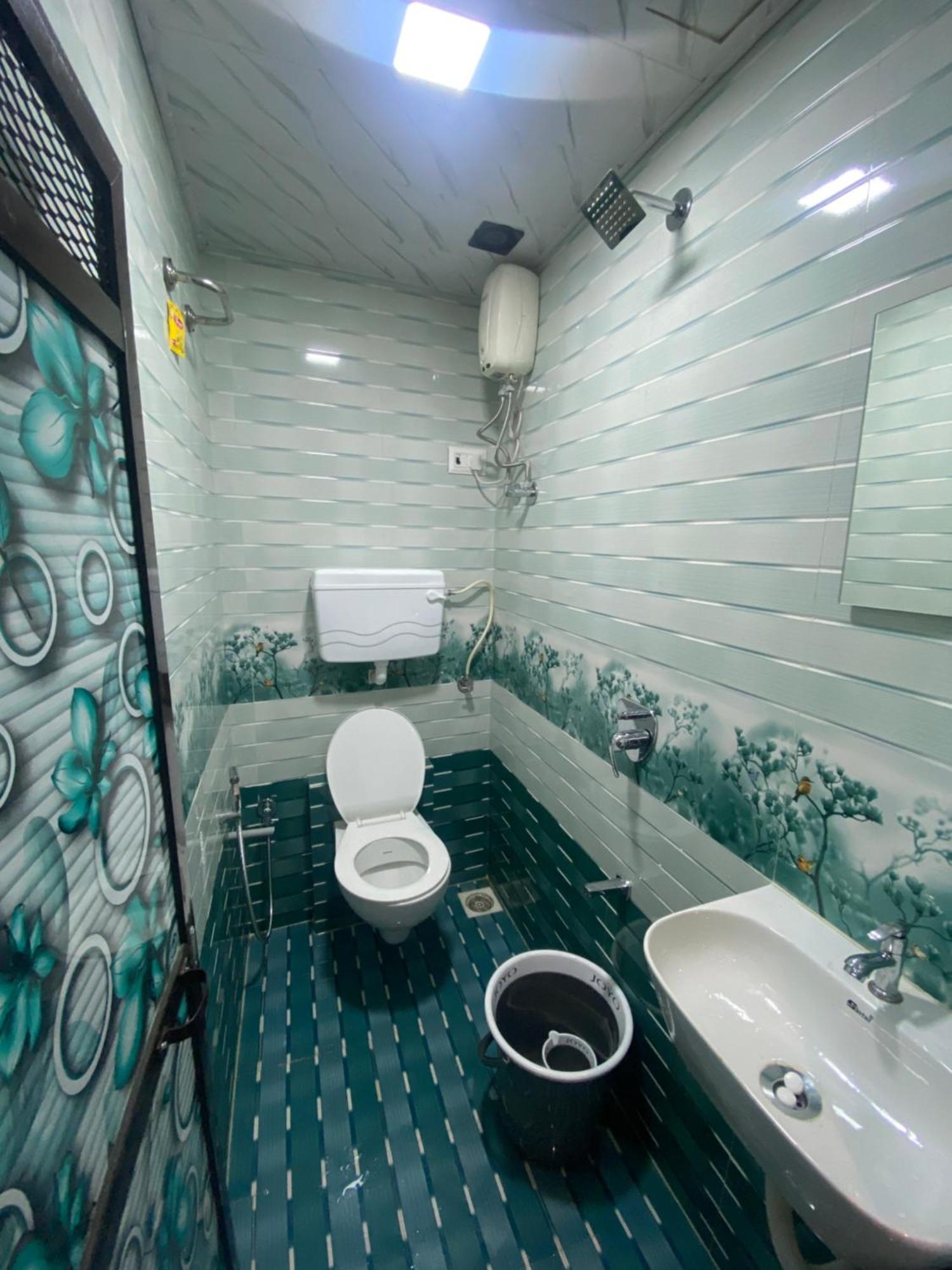 מומביי Hotel O Sai Residency מראה חיצוני תמונה