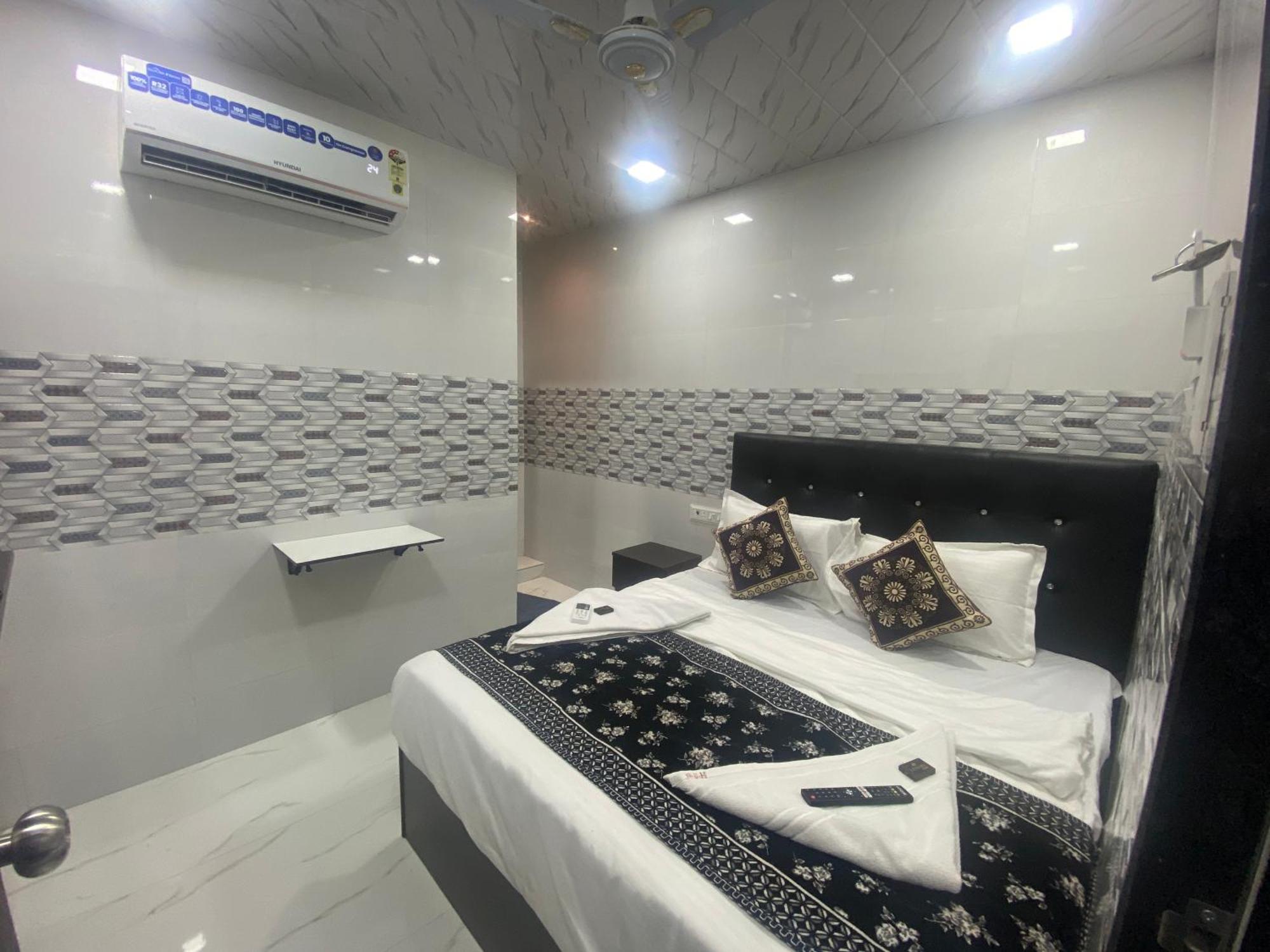 מומביי Hotel O Sai Residency מראה חיצוני תמונה