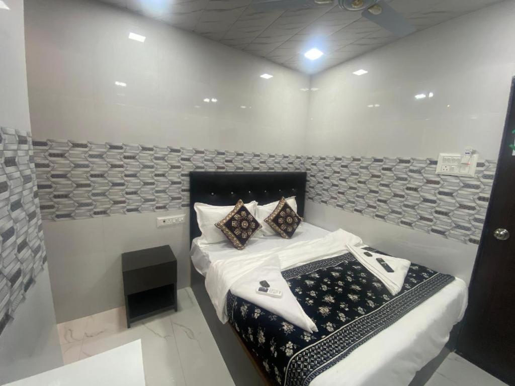 מומביי Hotel O Sai Residency מראה חיצוני תמונה