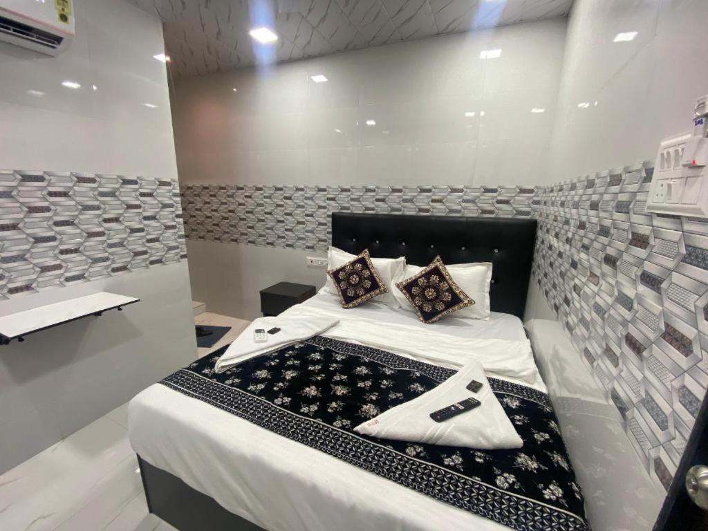 מומביי Hotel O Sai Residency מראה חיצוני תמונה
